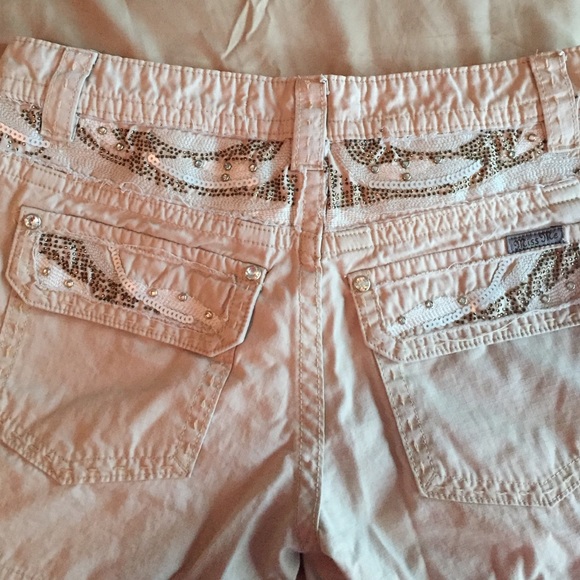 Miss Me rhinestone shorts - Picture 2 of 4