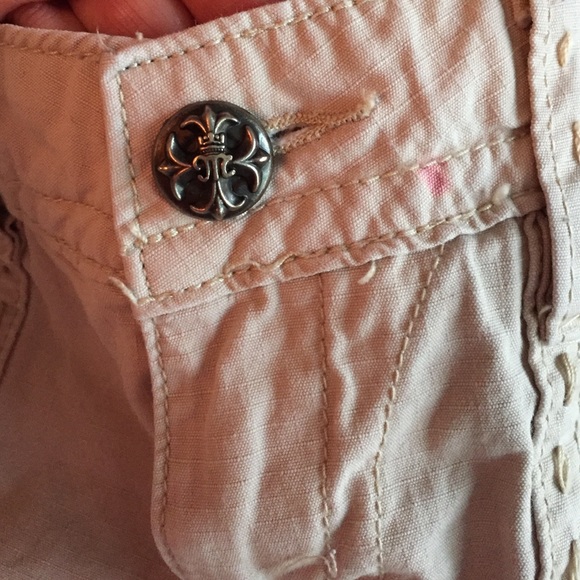 Miss Me rhinestone shorts - Picture 4 of 4