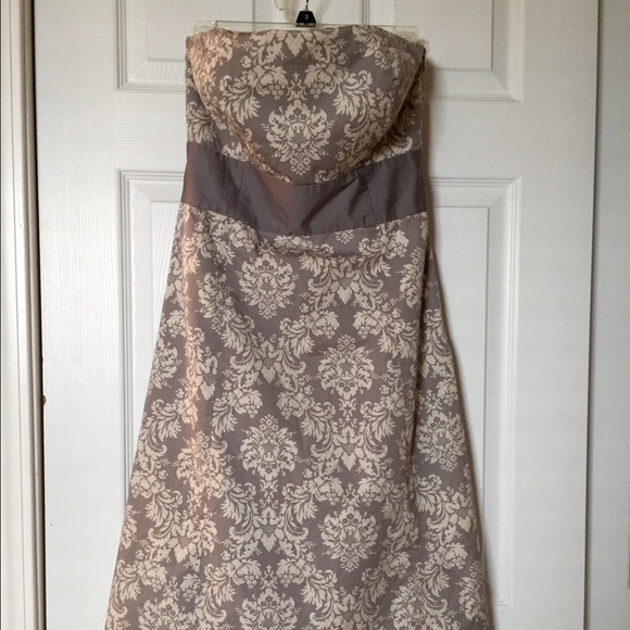 Ann Taylor Loft strapless grey/white dress size 8