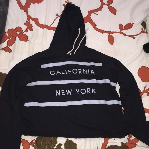 Crop Top Hoodie - Picture 1 of 1