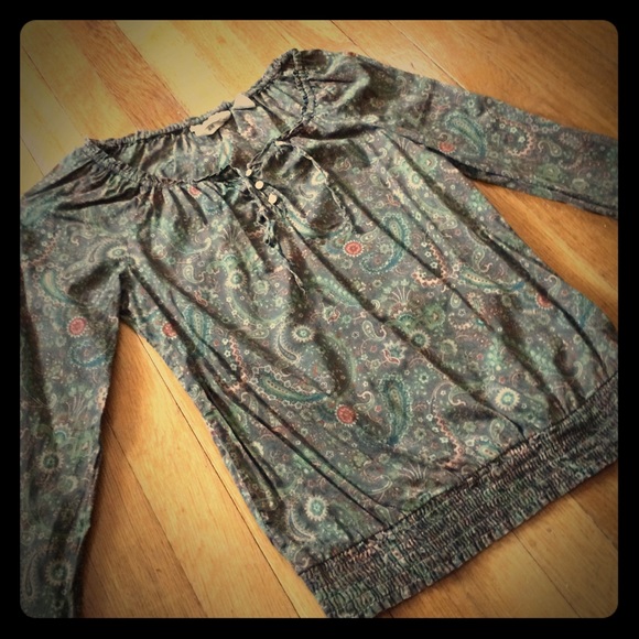 H&M Green Paisley Peasant Top