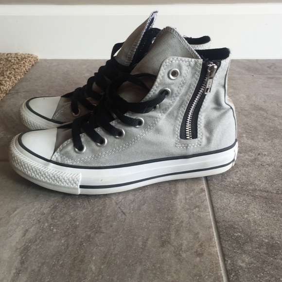 Converse Shoes - Like new gray with zipper converse