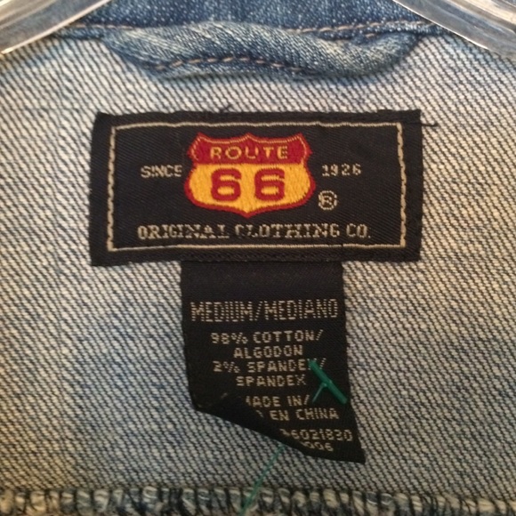 Jean jacket - Picture 2 of 4