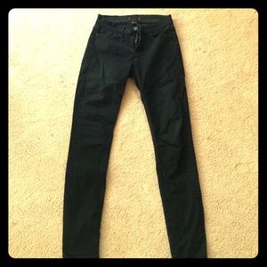 BDG Mid rise Twig ankle length black jeans