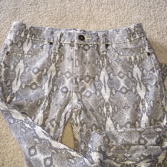 Jeans - Picture 2 of 2