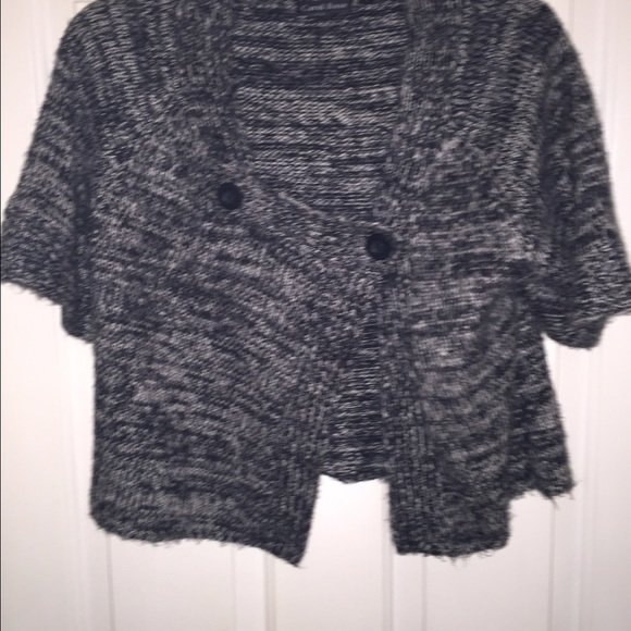 Carol rose Jackets & Blazers - NWOT!!Black and white shrug sweater