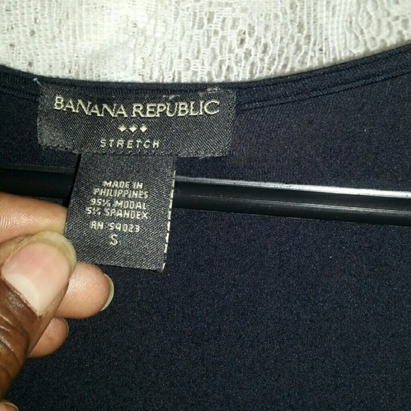 Banana Republic wrap top donated - Picture 2 of 4
