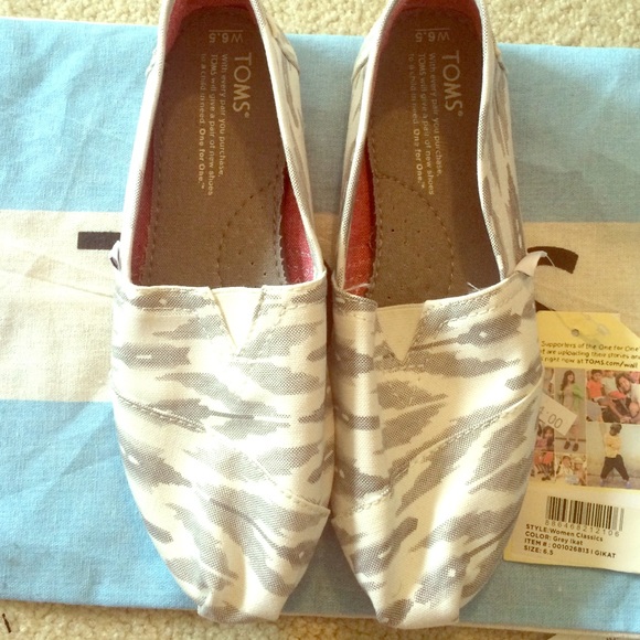 TOMS