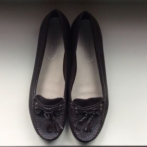 NWOT 🎉SALE🎉 Talbots leather tassel moccasins