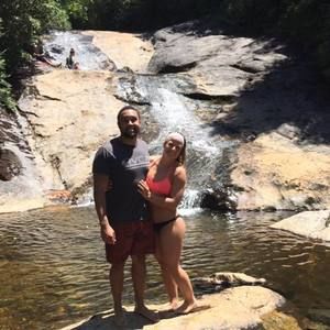 Meet your Posher, Iris