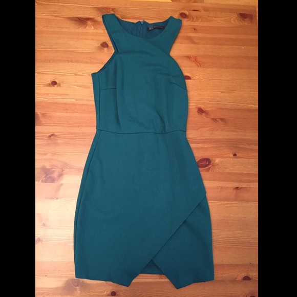 Zara Dresses & Skirts - Green Zara bodycon dress