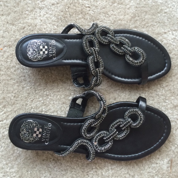 EUC Vince Camuto black rhinestone sandals sz9