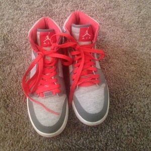 Air Jordan Retro 1's Orange Grey/White