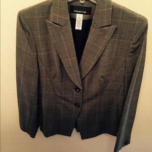 Women jacket from Jones New York