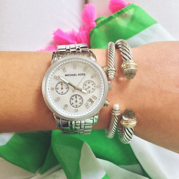 Michael Kors Jewelry - BNWT Michael Kors Mother of Pearl watch