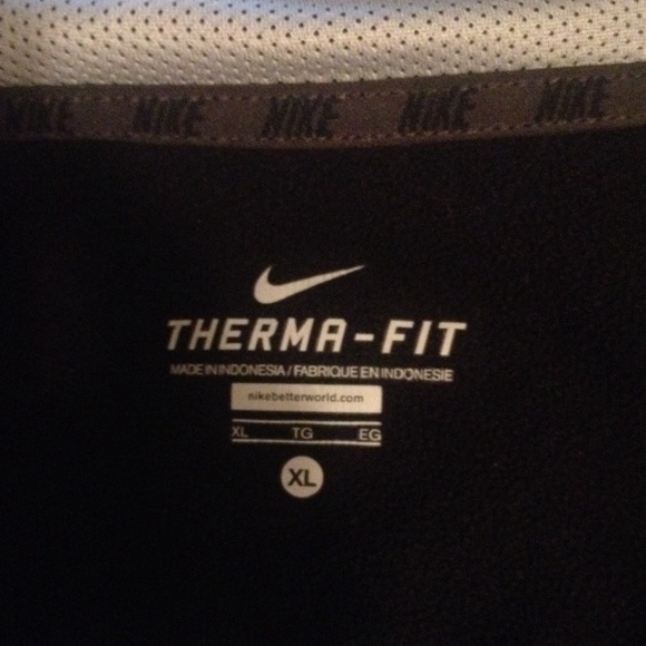 NIKE ZIP UP - Picture 4 of 4