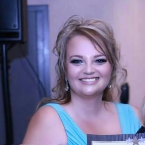 Meet your Posher, Melanie