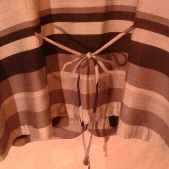 Blazer - Picture 4 of 4