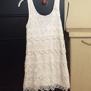 All lace dress