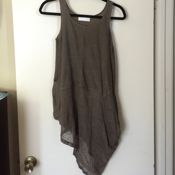 Cannisse Tops - Beautiful Cannisse sleeveless 100% linen cocoa top