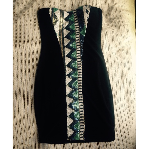Black Strapless Sequin Clubbing Dress