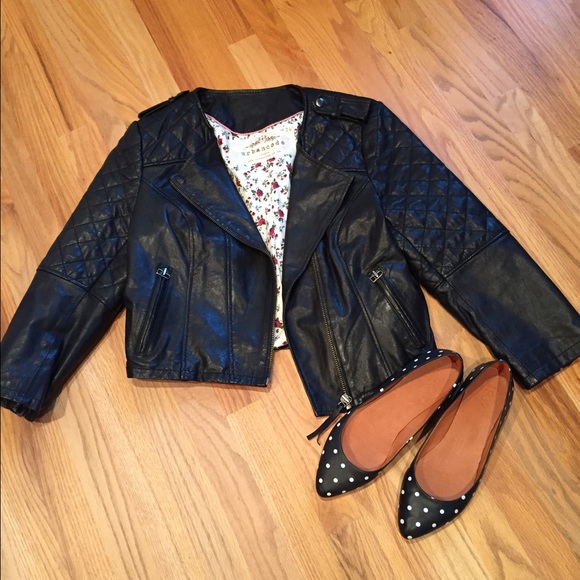 Urbancode Jackets & Blazers - Urbancode leather jacket