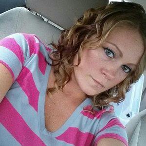 Meet your Posher, Lacey