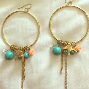 Detailed hoop earrings