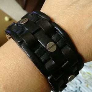 Black leather unisex bracelet