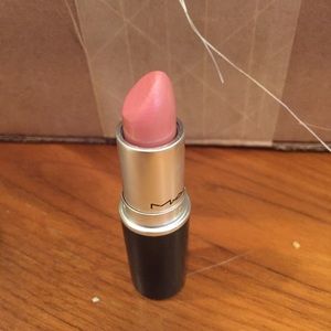 MAC Creme cup lipstick