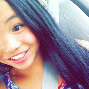 Meet your Posher, Lillian