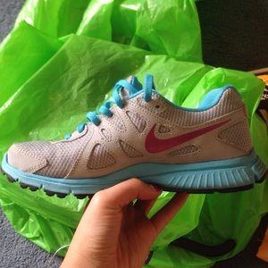 Nike revolution 2. Grey and blue shoes