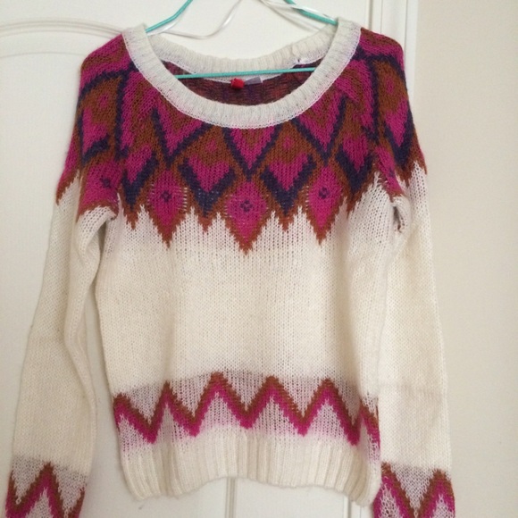 sweater - Picture 1 of 2