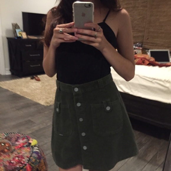 🚫SOLD🚫 Vintage • Corduroy Mini Button Skirt - Picture 4 of 4