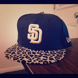 New Era Leopard Bill Padres SnapBack