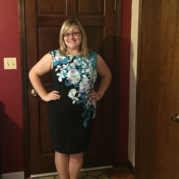 Sheath dress! FINAL REDUCTION!