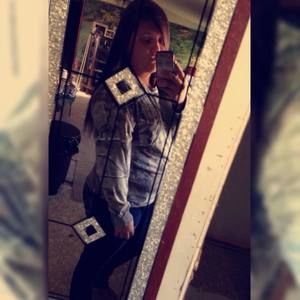 Meet your Posher, Sierra