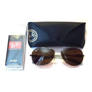 Polarized Ray-Ban Aviator RB8301