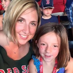 Meet your Posher, Amy