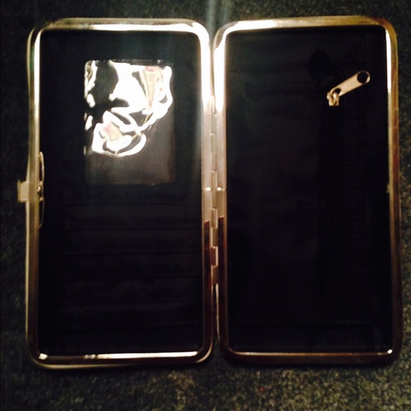 Aztec Patterned wallet - Picture 2 of 2