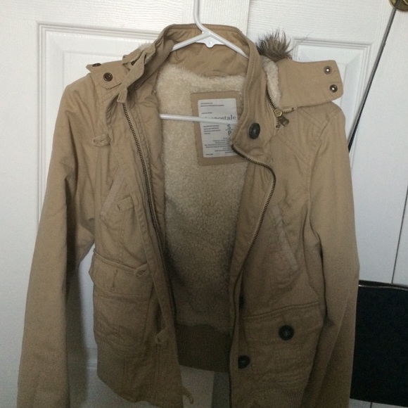 Tan Jacket - Picture 1 of 3