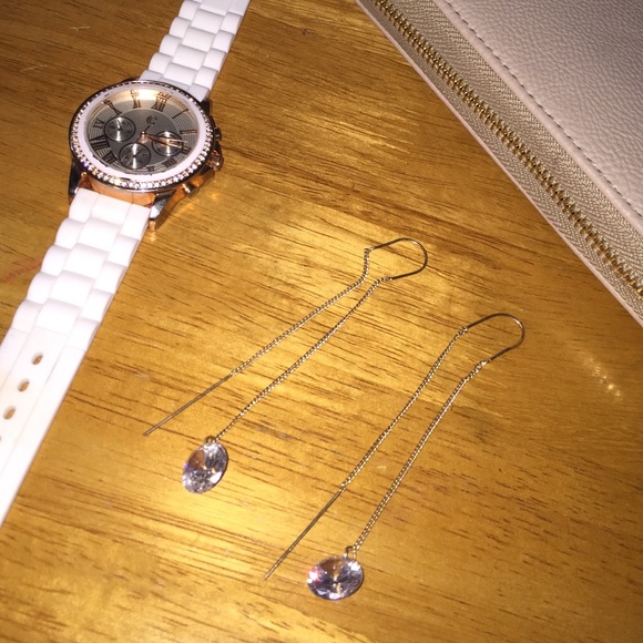 Diamond earrings