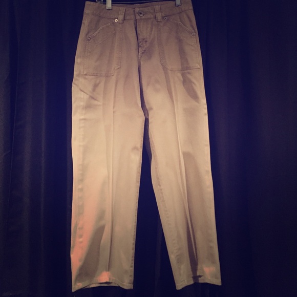 Cutest khakis around!