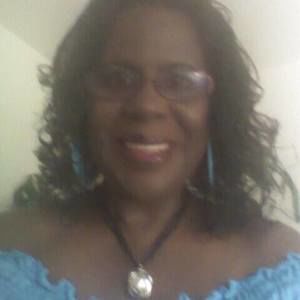 Meet your Posher, Minnie