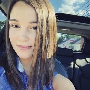 Meet your Posher, Crista