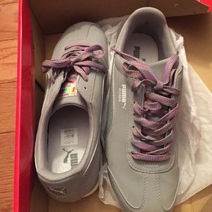 Gray & multi colored puma sneakers