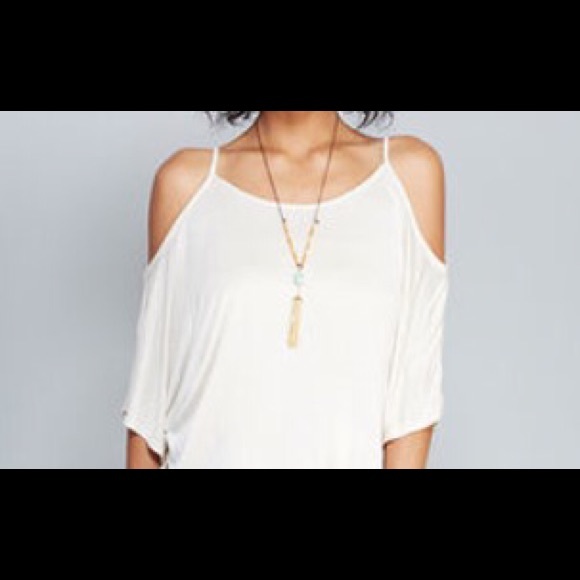 NWT beaded suede with fringe long necklace - Picture 3 of 3