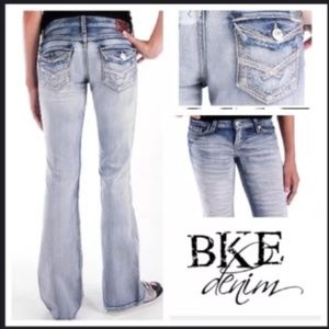 Buckle BKE Sabrina Bootcut Jeans Destroyed