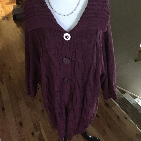 This is a nice sweater very well made