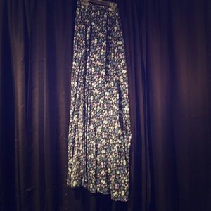 Long fun Maxi skirt!
